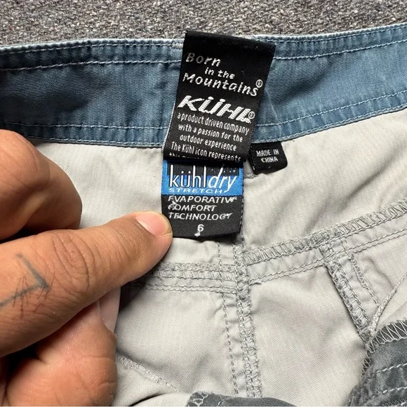 Kuhl Gray Lightweight Shorts Size 6 - Picture 7 of 9
